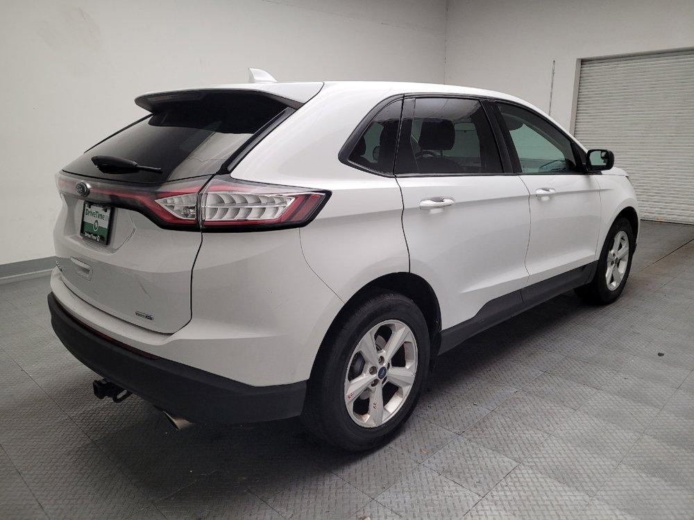 Used 2016 Ford Edge SE AWD/4WD image 9