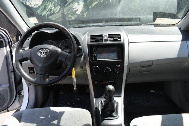 Used 2011 Toyota Corolla FWD image 18