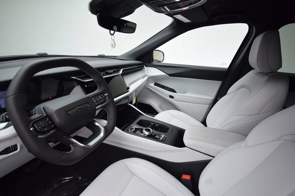 New 2026 Jeep Cherokee Limited AWD/4WD image 32