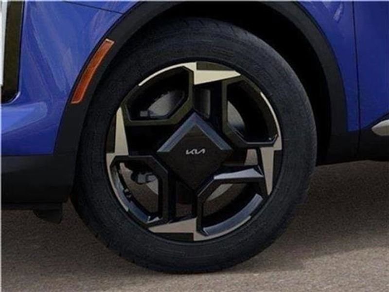 New 2026 Kia Sportage EX image 90