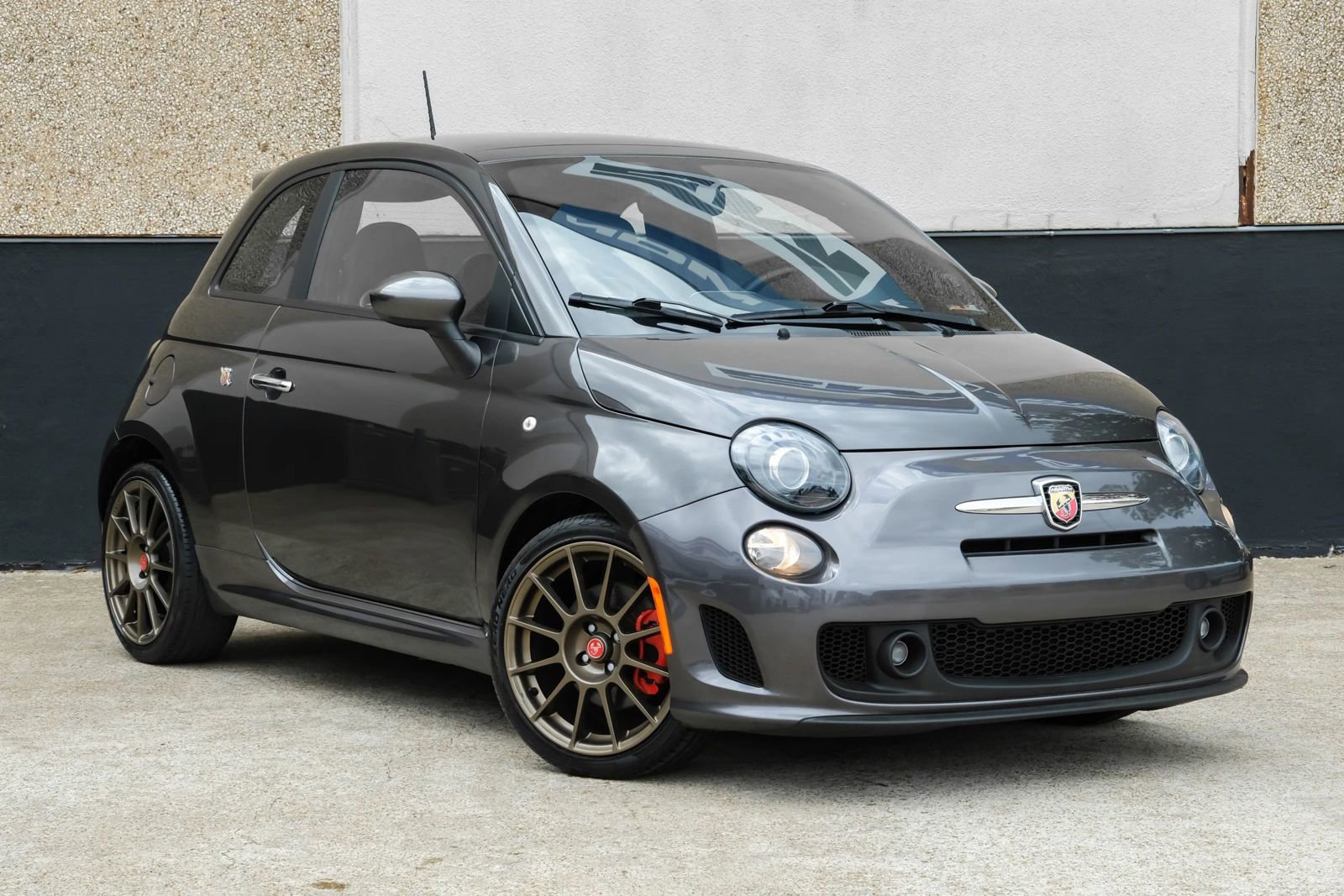Used 2018 FIAT 500 Abarth w/ Popular Equipment Package image 8