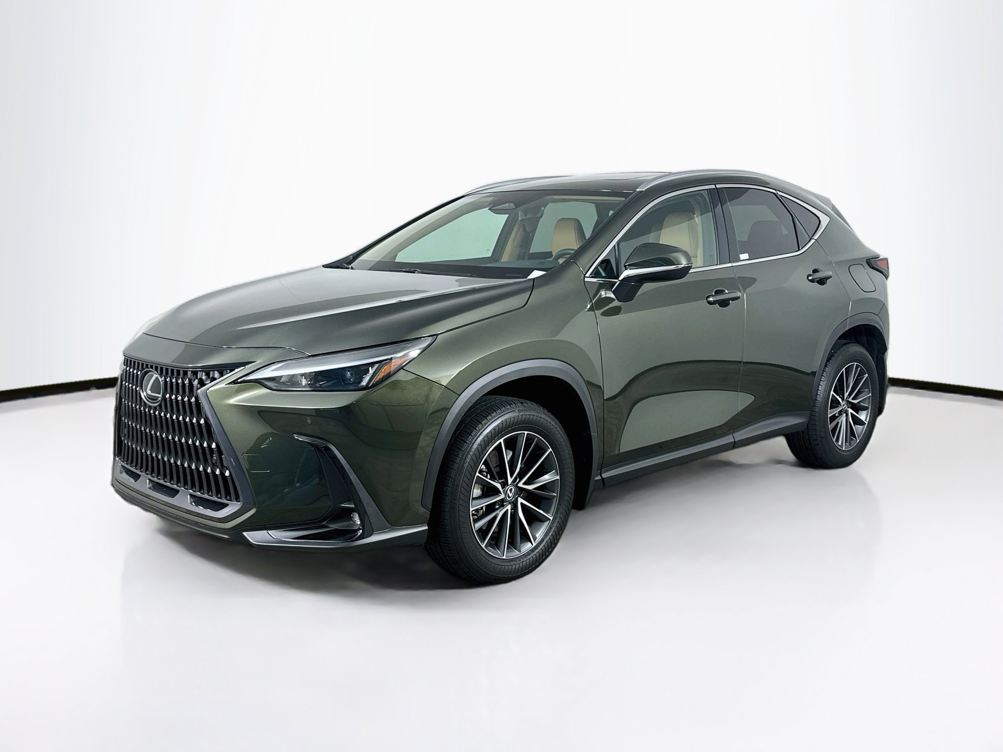 Used 2025 Lexus NX 250 FWD w/ Premium Package image 3
