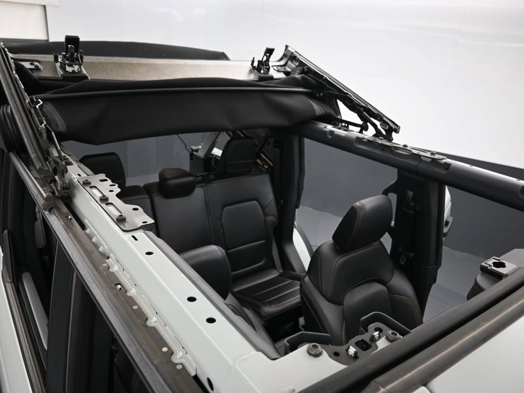 Used 2021 Ford Bronco Badlands image 37