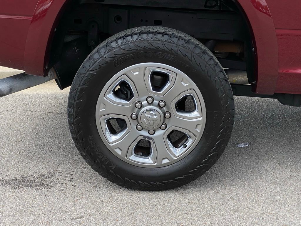 Used 2018 RAM 2500 Laramie image 32
