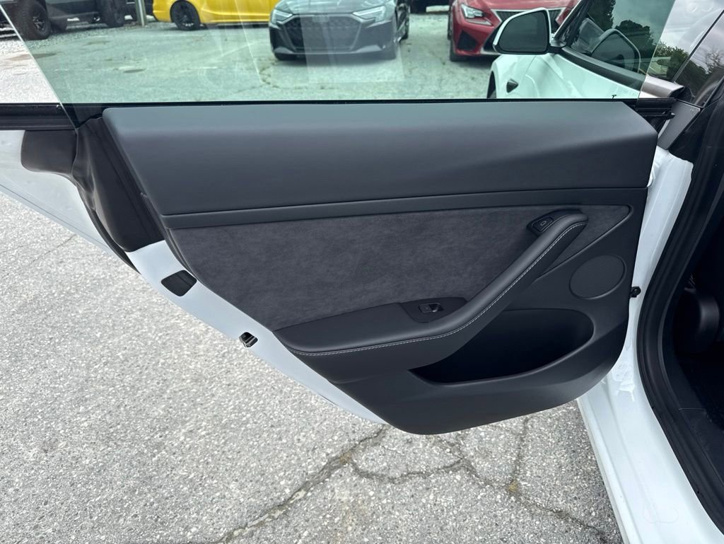 Used 2021 Tesla Model 3 Long Range AWD/4WD image 29