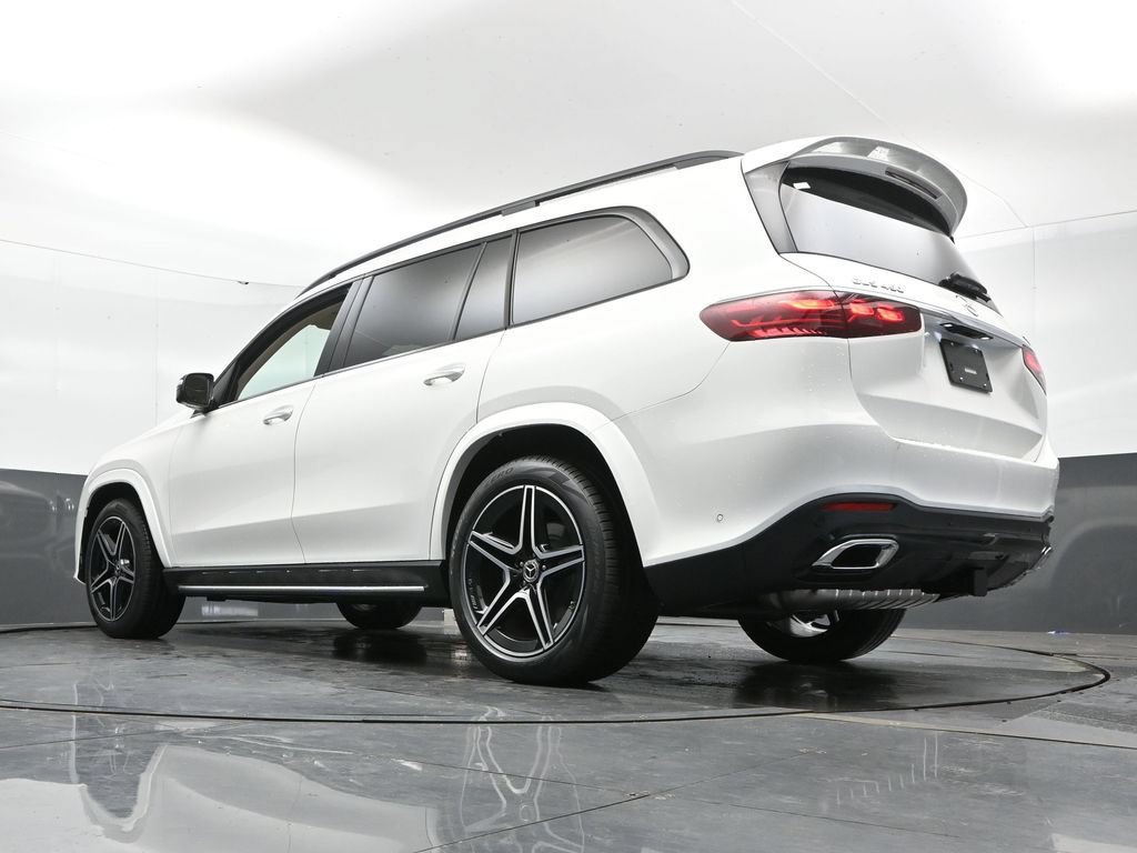 New 2026 Mercedes-Benz GLS 450 4MATIC image 43
