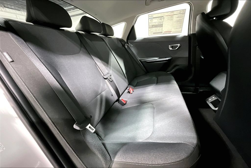 New 2025 Kia K4 FWD image 8