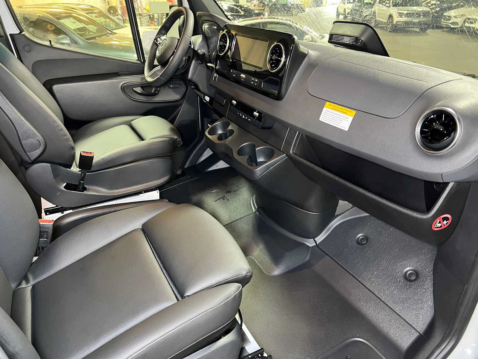 New 2025 Mercedes-Benz Sprinter 2500 image 11