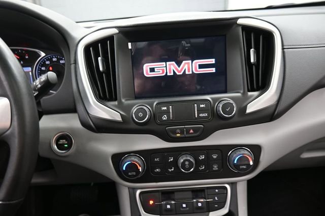 Used 2022 GMC Terrain SLT FWD image 10