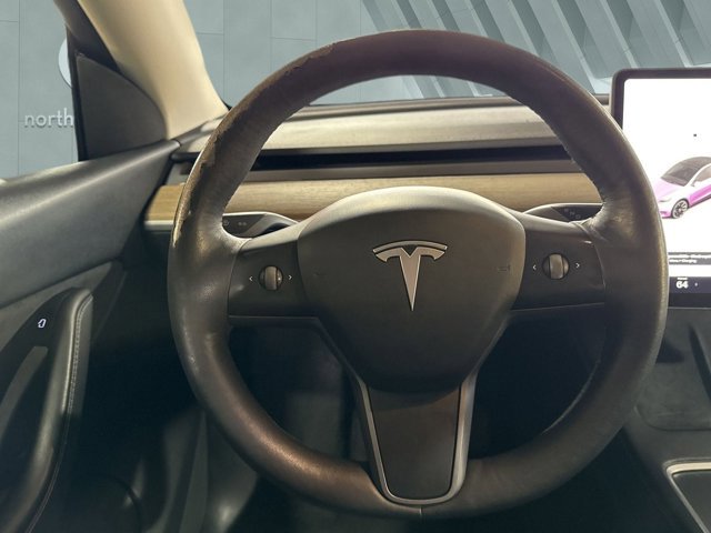 Used 2021 Tesla Model Y Long Range image 14
