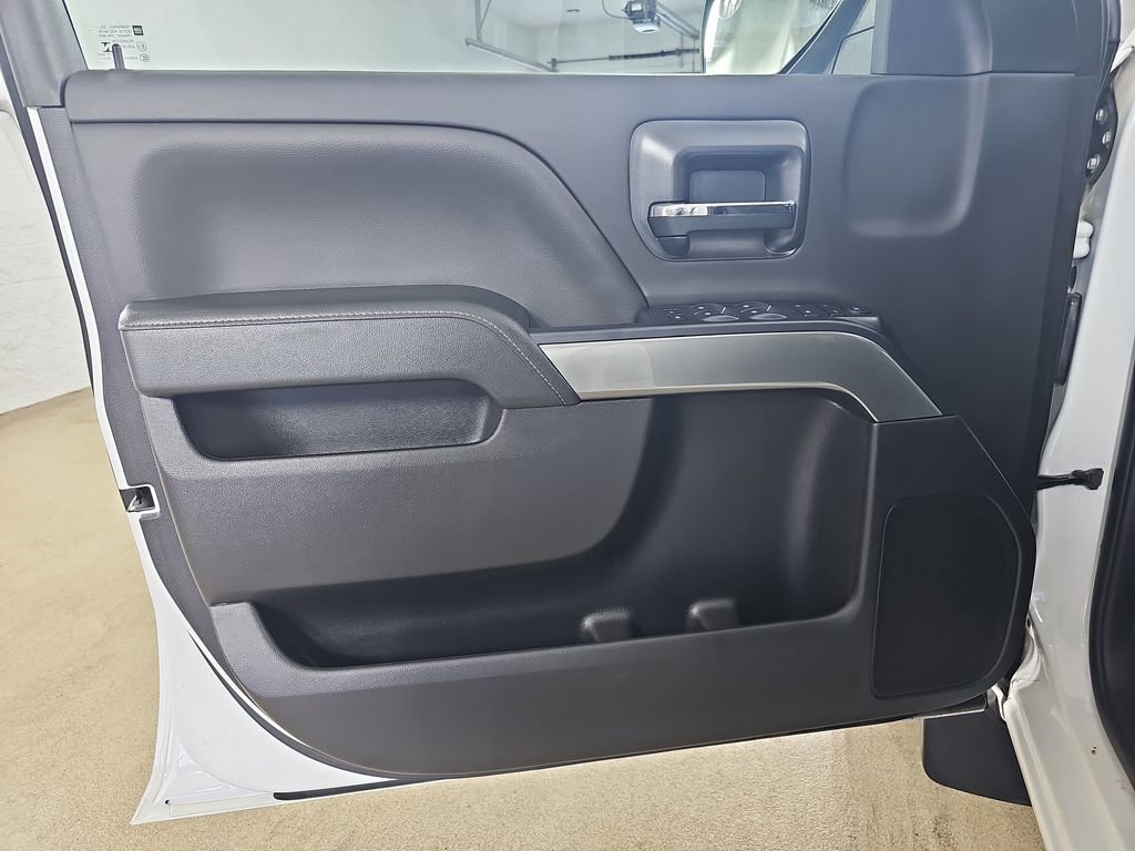 Used 2019 Chevrolet Silverado 1500 LT w/ All Star Edition AWD/4WD image 31