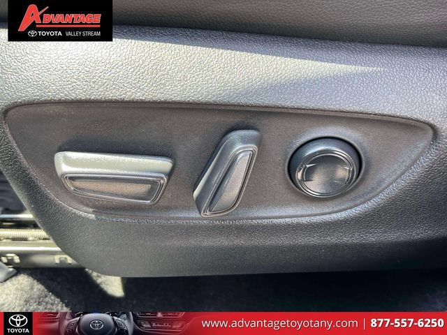 Used 2024 Toyota Grand Highlander AWD image 21