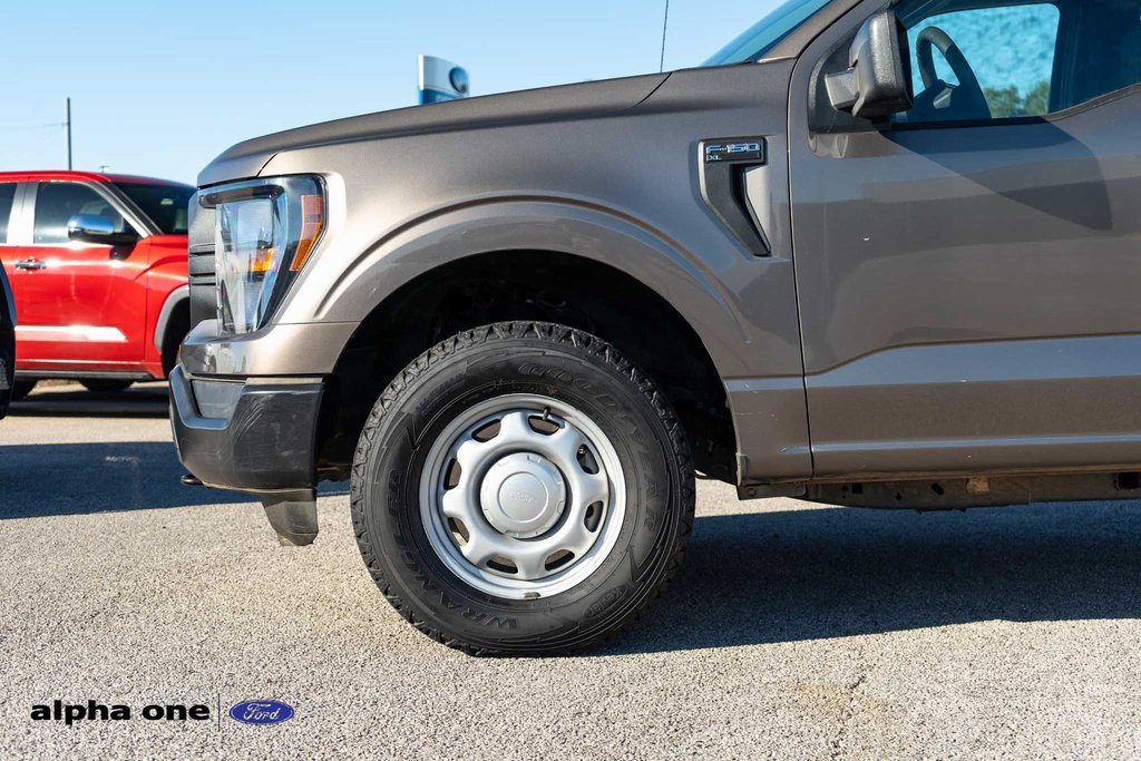 Used 2023 Ford F150 XL image 11