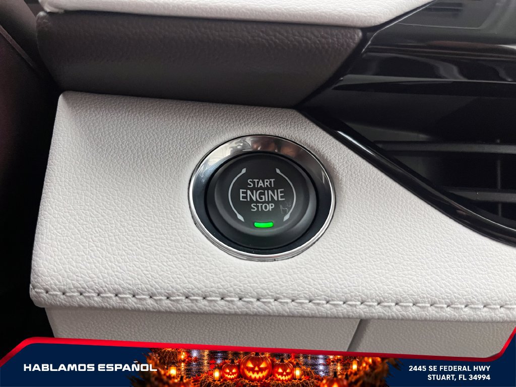 New 2026 Buick Enclave Avenir w/ Super Cruise Package AWD/4WD image 30
