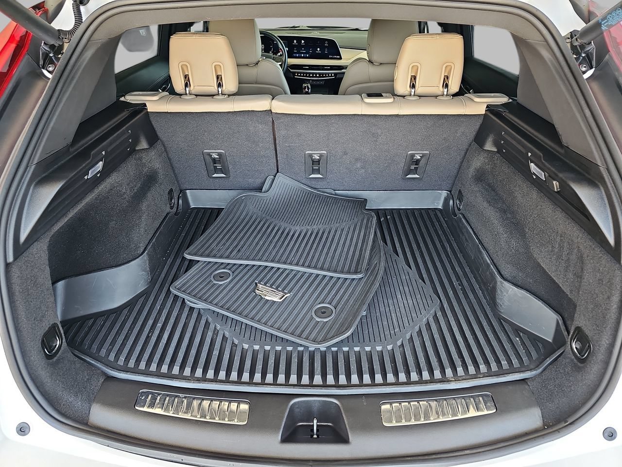 Certified 2024 Cadillac XT4 Premium Luxury w/ Cold Weather Package FWD image 12