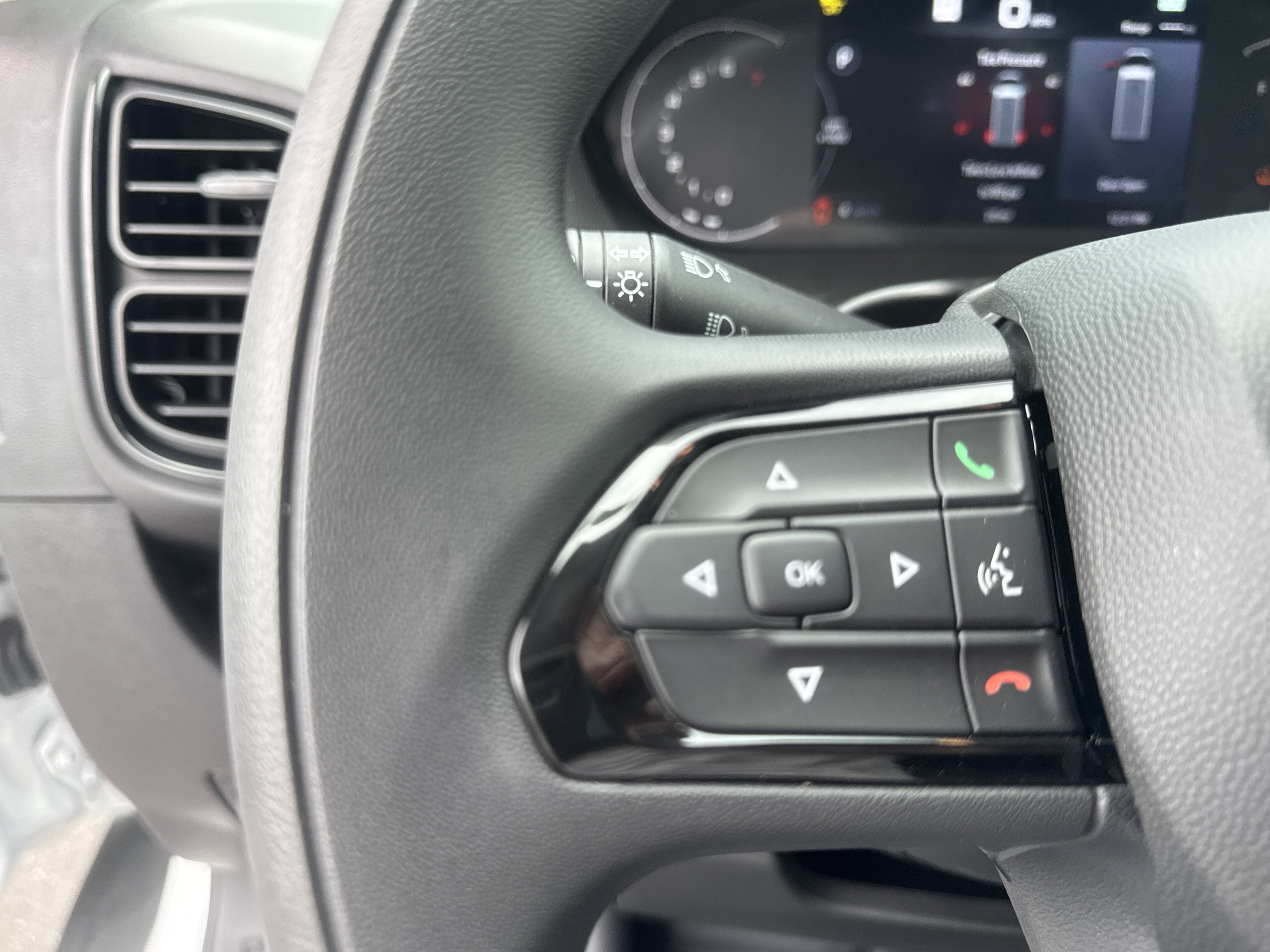 New 2025 RAM ProMaster 3500 w/ Premium Convenience Group FWD image 21