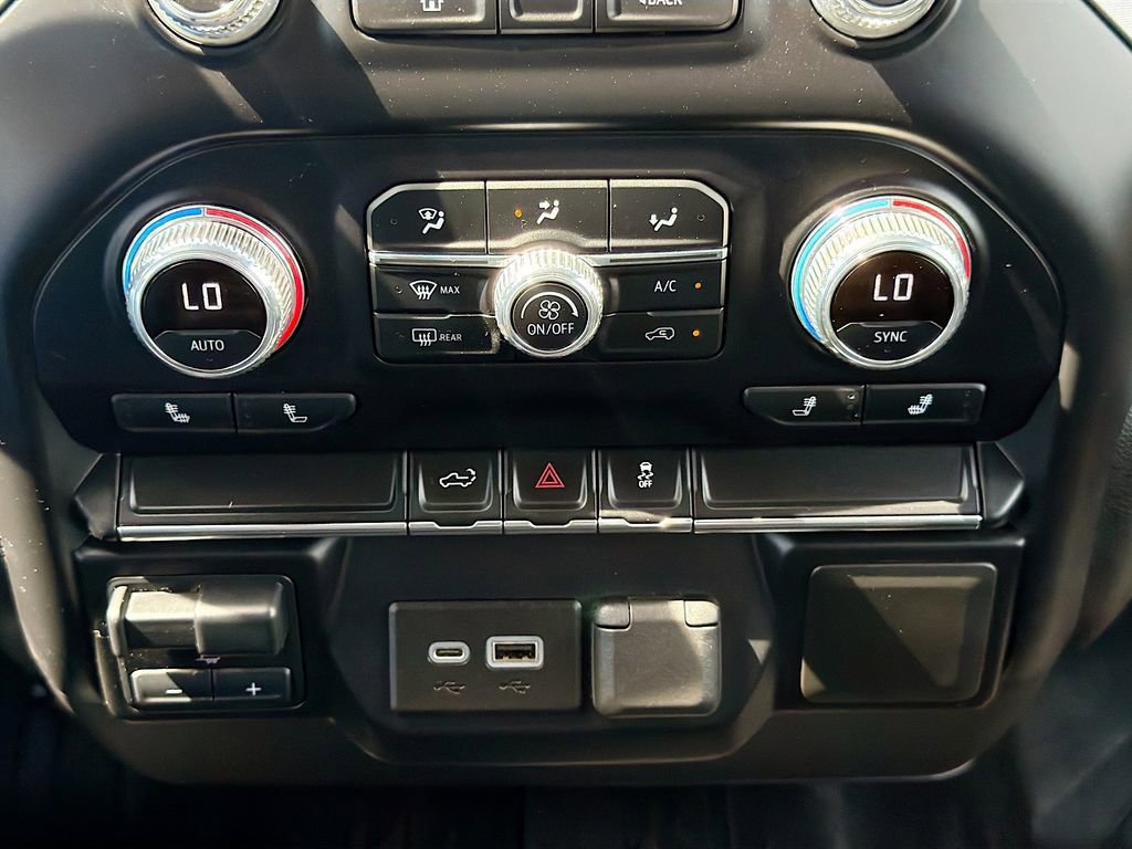 Used 2022 GMC Sierra 2500 SLE w/ SLE Convenience Package image 17