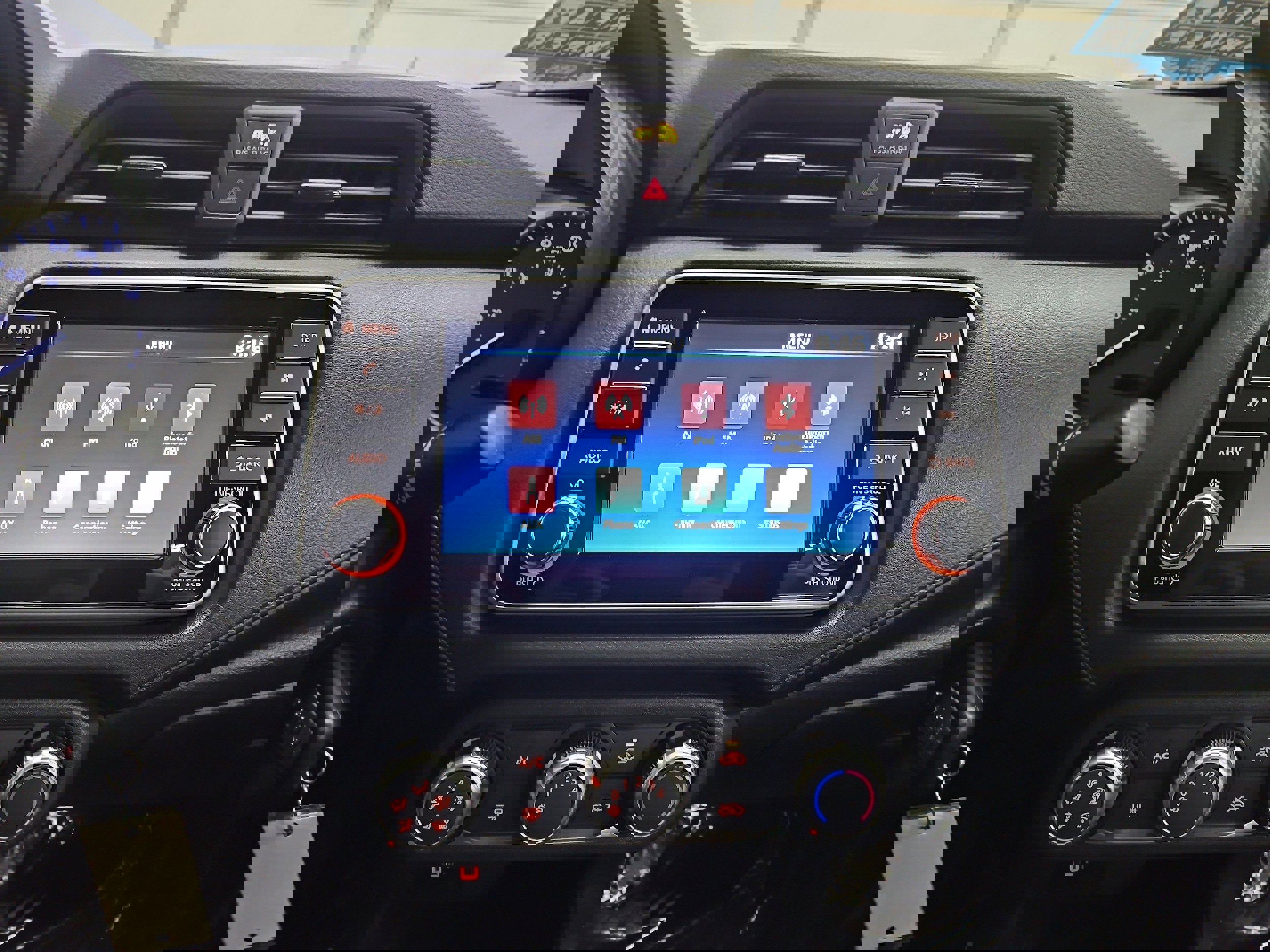 Used 2022 Nissan Versa S image 17