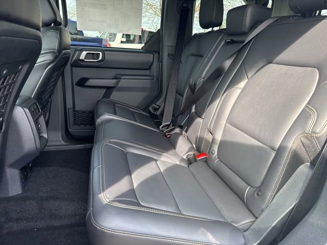 New 2025 Ford Bronco Badlands image 26