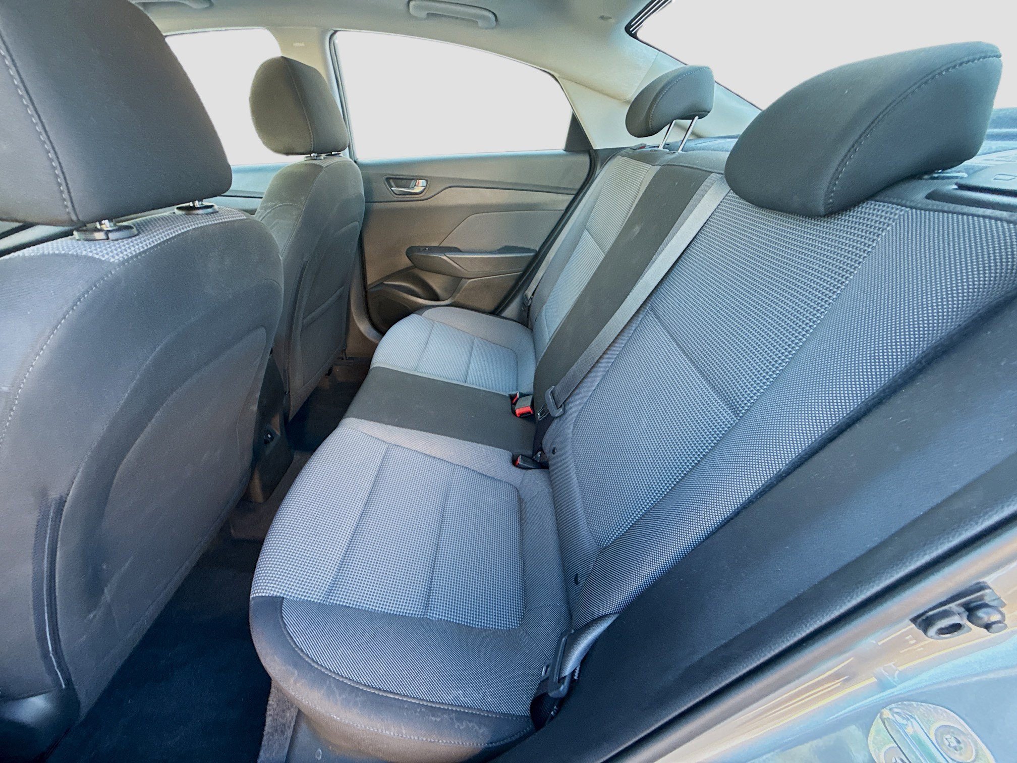 Used 2022 Hyundai Accent Limited image 21