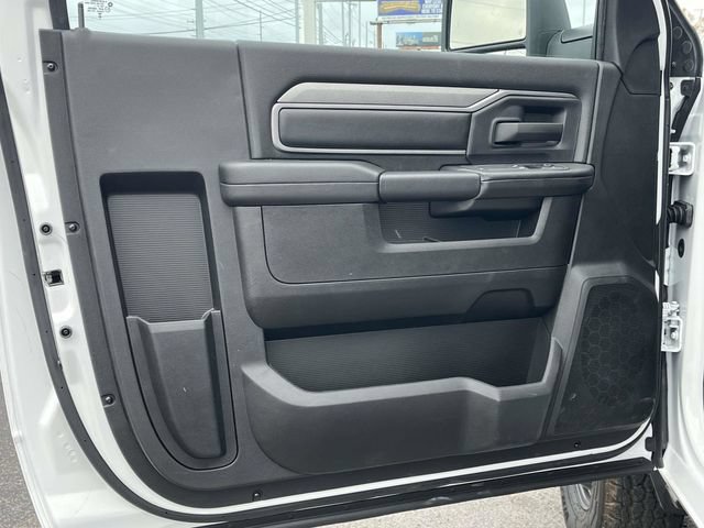 New 2026 RAM 3500 Tradesman AWD/4WD image 14