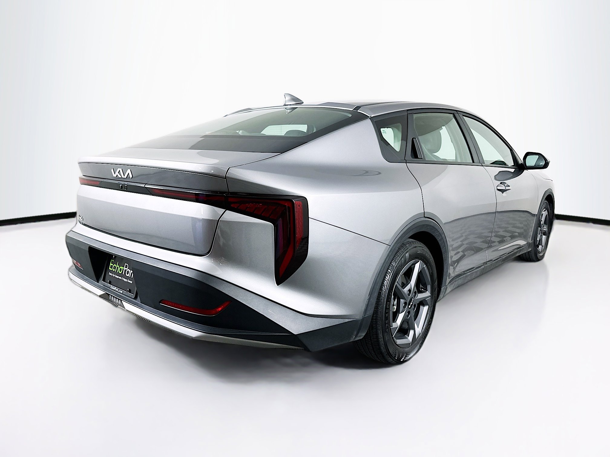 Used 2025 Kia K4 LXS image 9