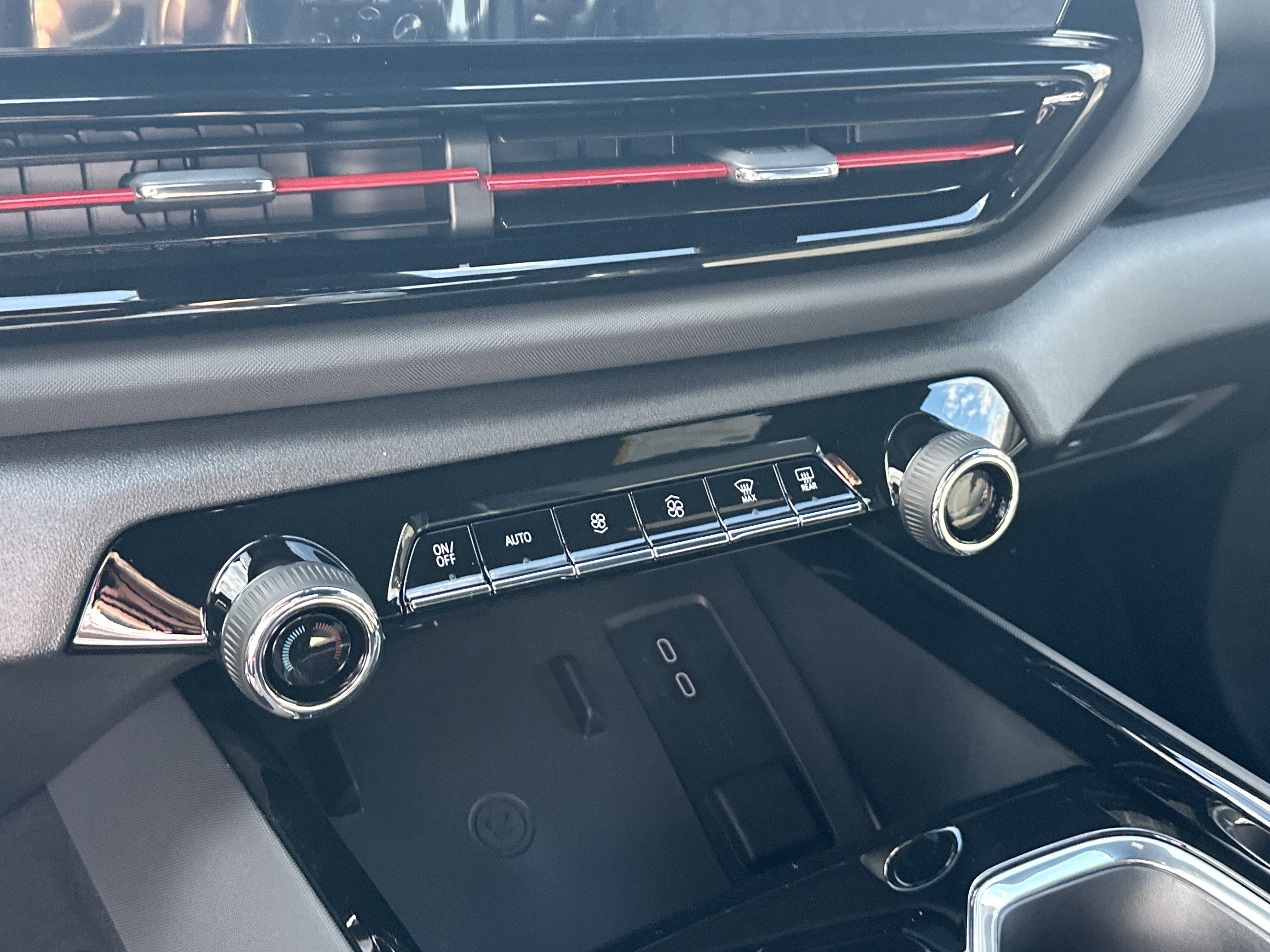 New 2026 Chevrolet Silverado EV Trail Boss w/ Plus Package image 30