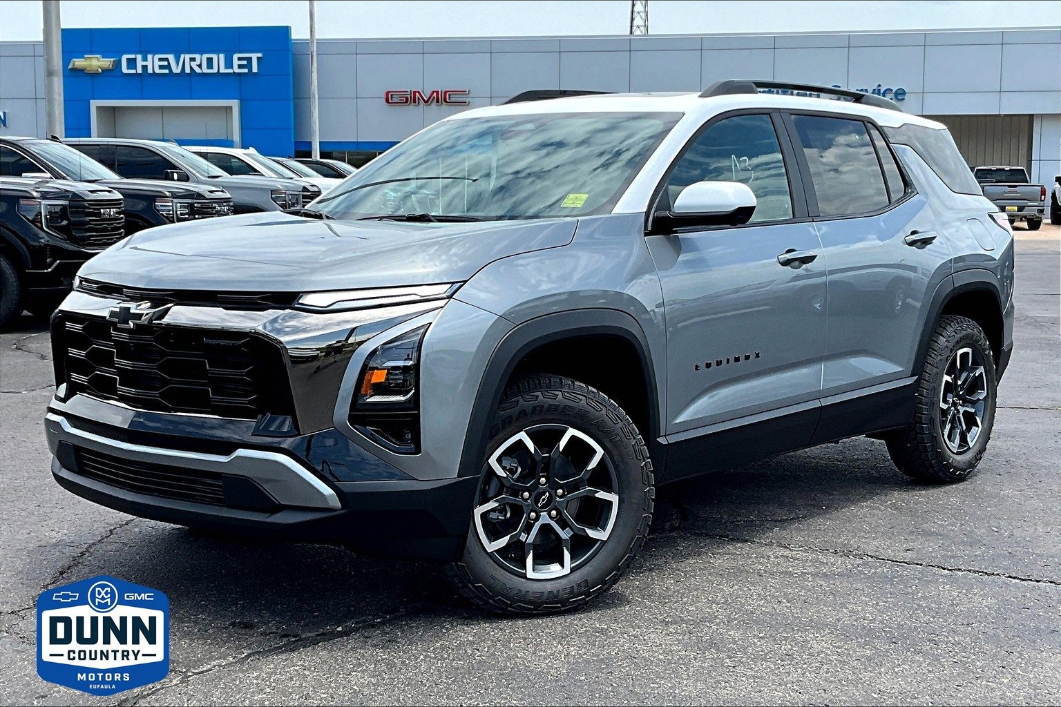 New 2026 Chevrolet Equinox ACTIV w/ Convenience Package III image 1