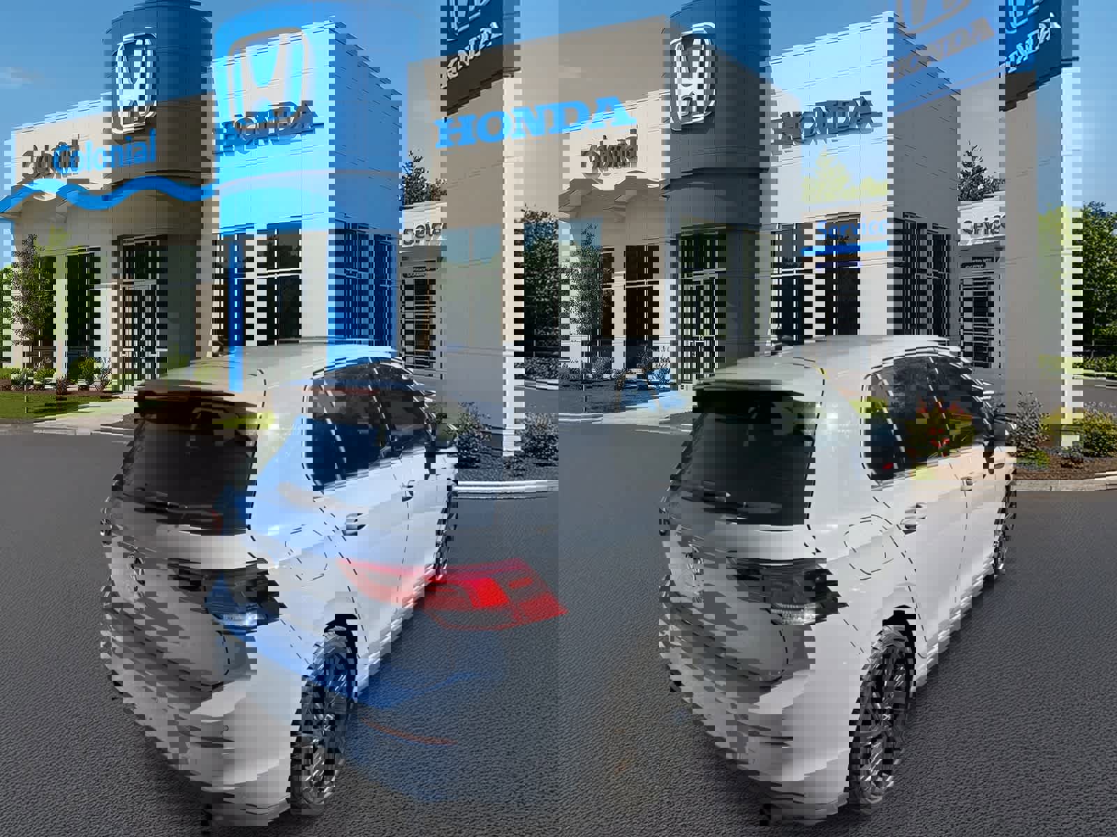 Used 2022 Volkswagen GTI SE image 6