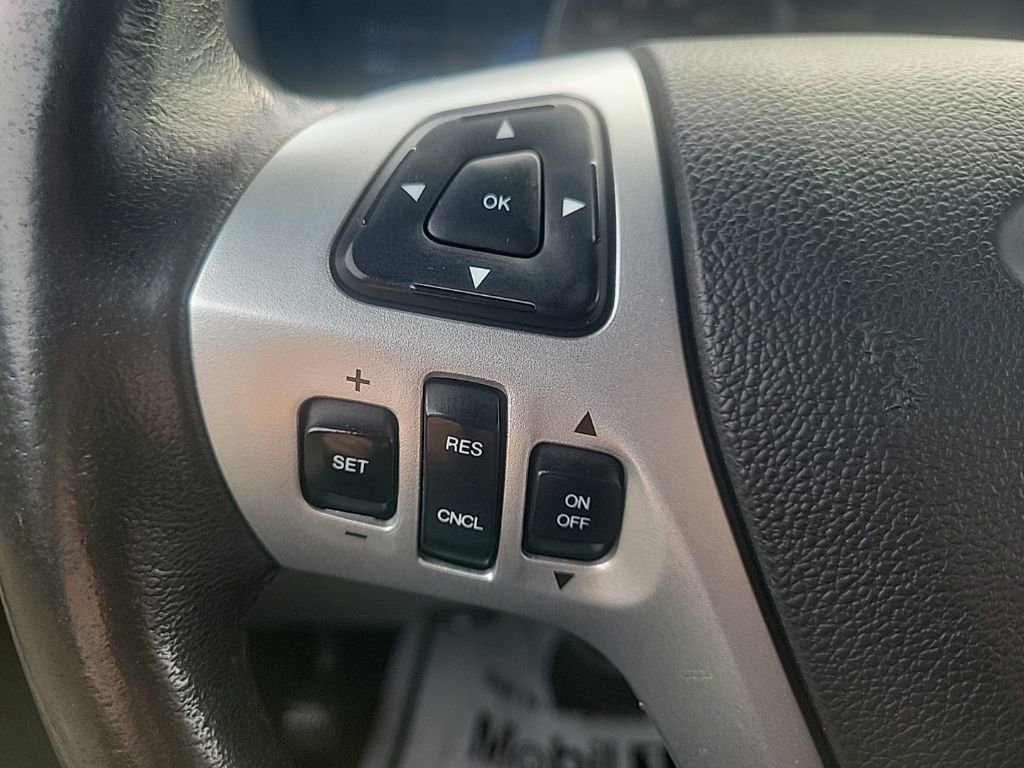 Used 2014 Ford Explorer XLT image 11