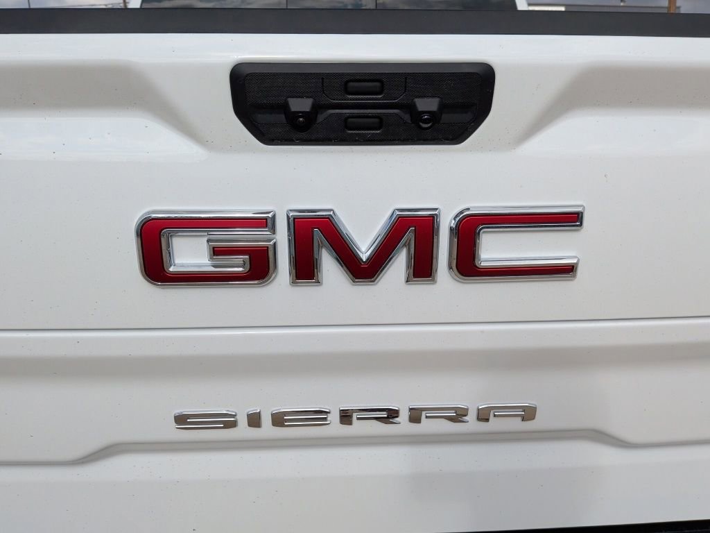 New 2026 GMC Sierra 1500 SLT image 43
