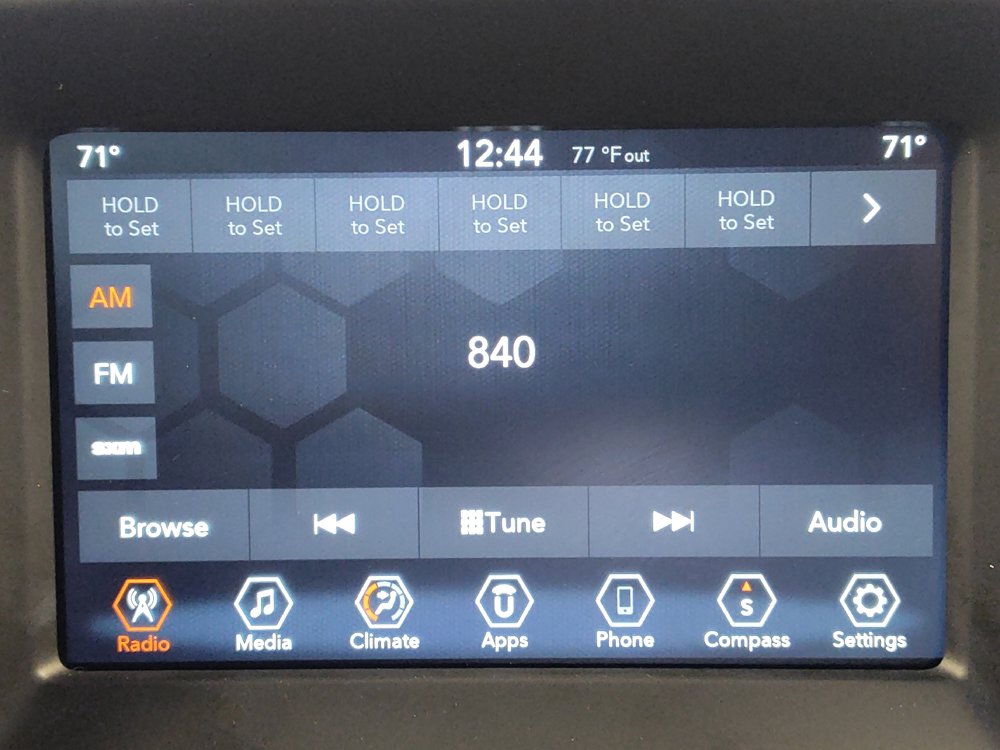 Used 2020 Jeep Compass Latitude w/ Popular Equipment Group FWD image 25