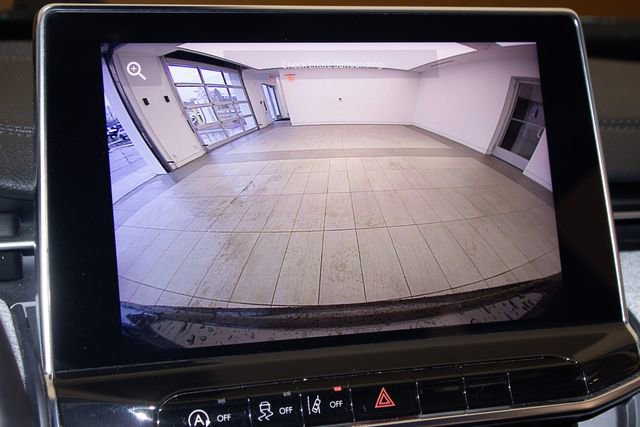 Used 2022 Jeep Compass Latitude image 28