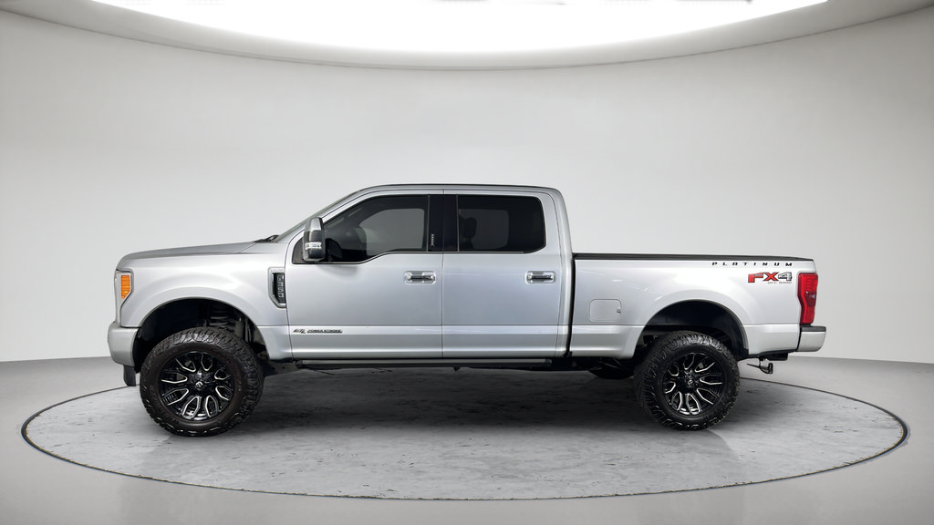 Used 2017 Ford F350 Platinum w/ FX4 4x4 Off Road Package image 11