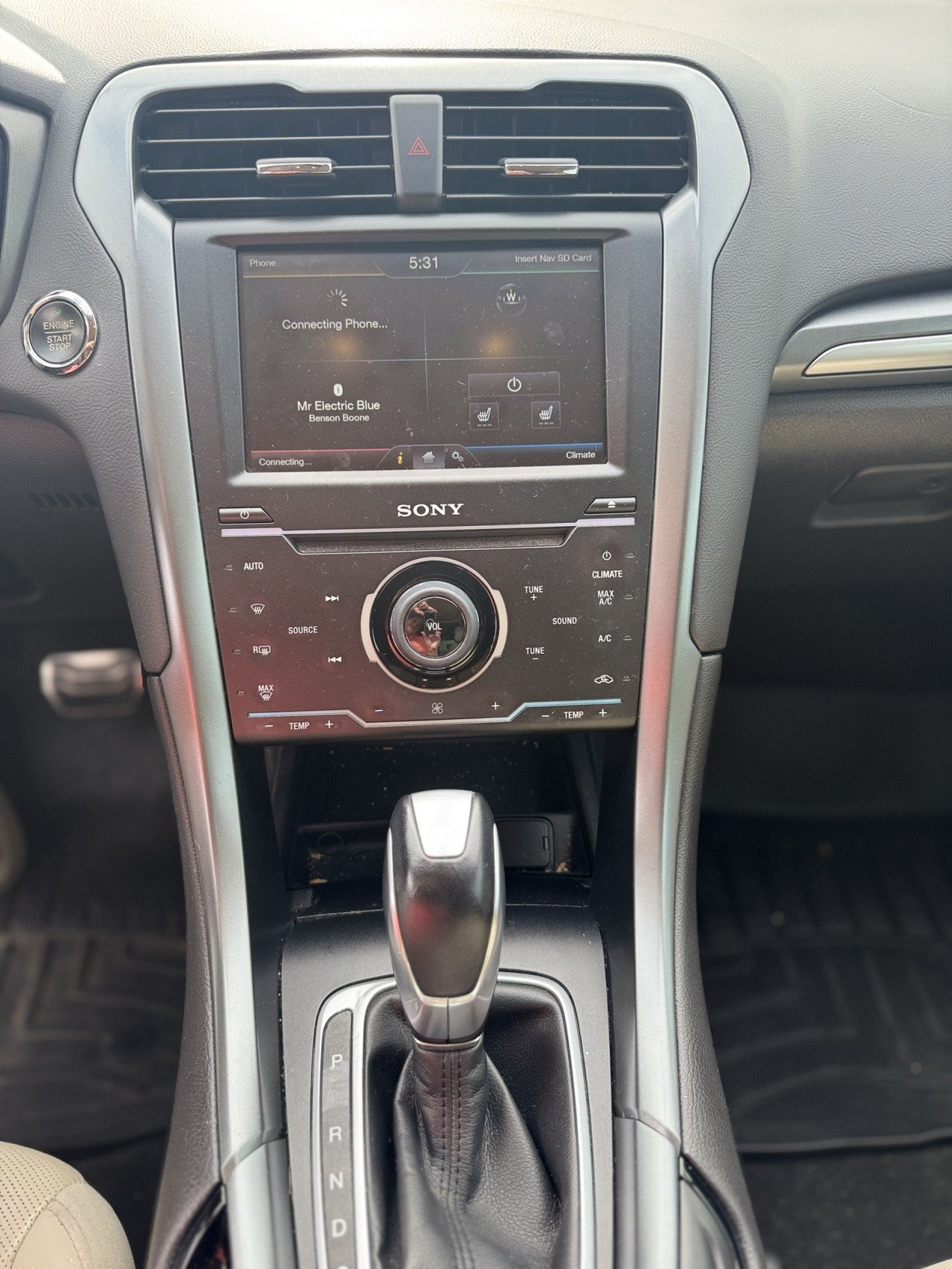 Used 2015 Ford Fusion Titanium FWD image 9