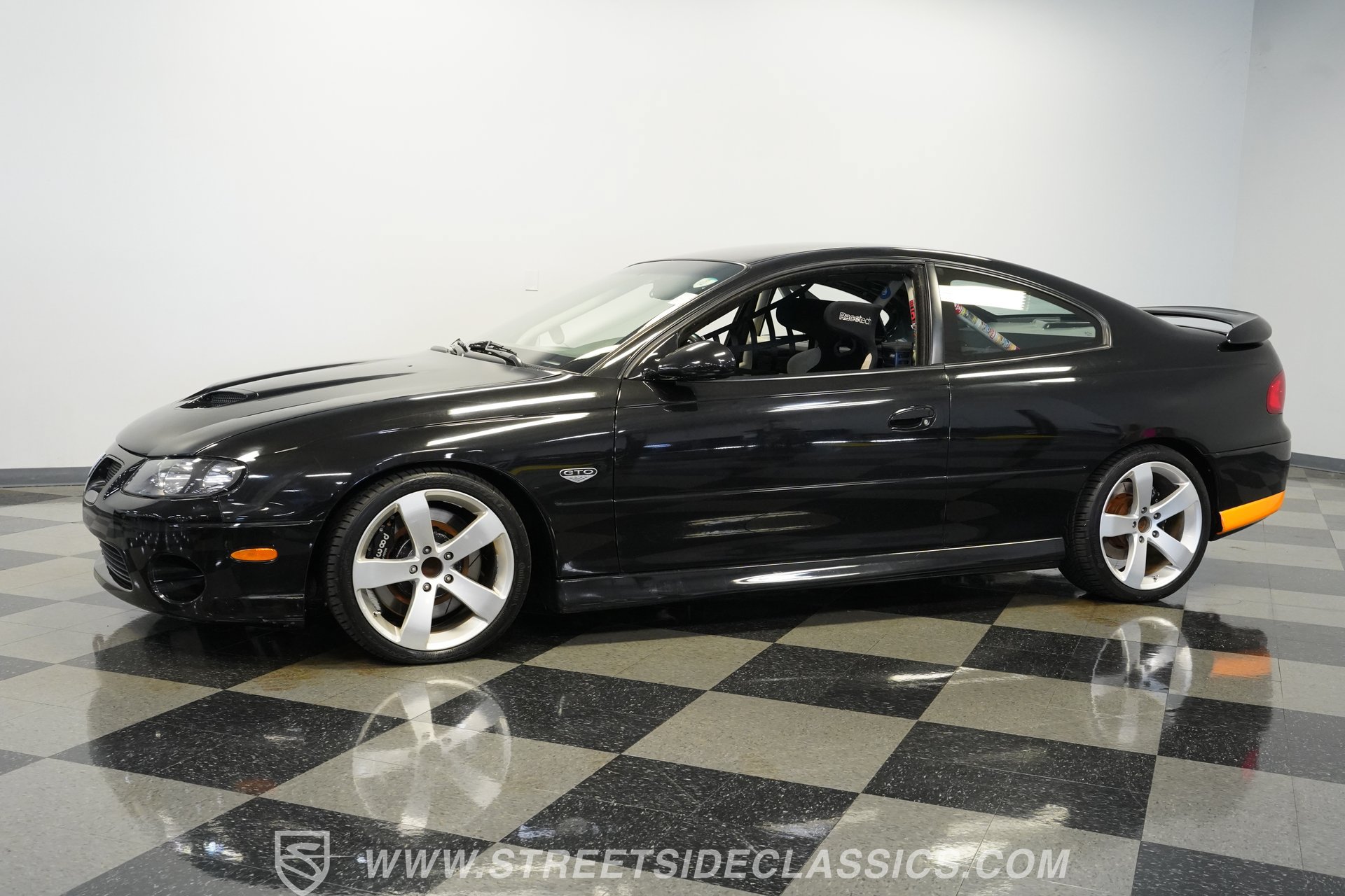 Used 2005 Pontiac GTO RWD image 7