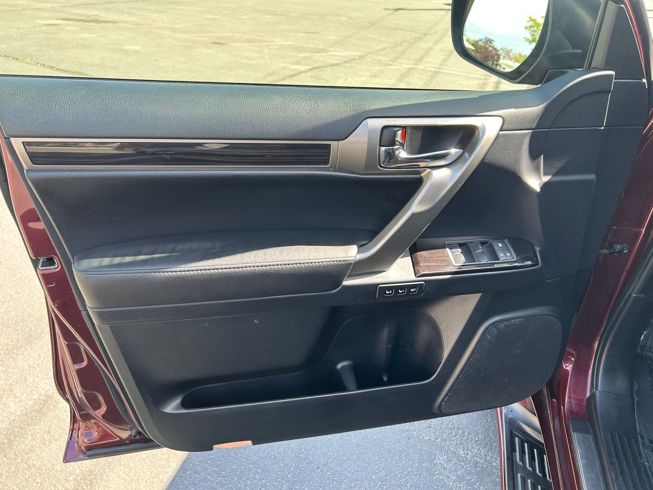 Used 2014 Lexus GX 460 image 10
