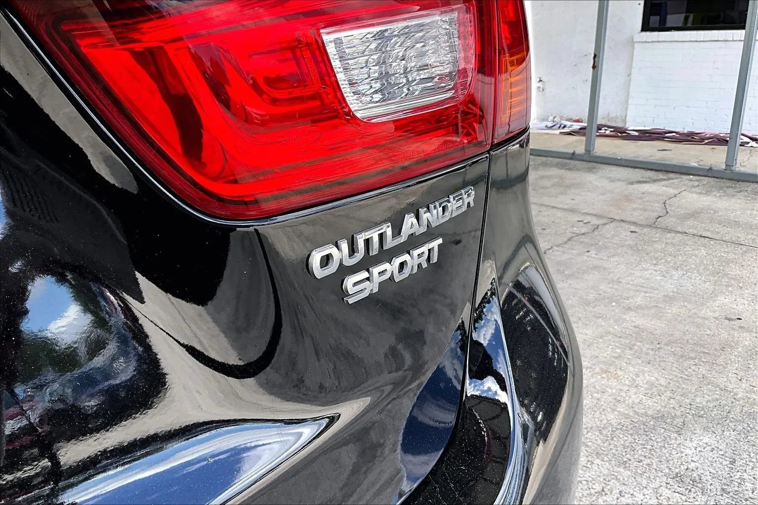 Used 2014 Mitsubishi Outlander Sport ES FWD image 20