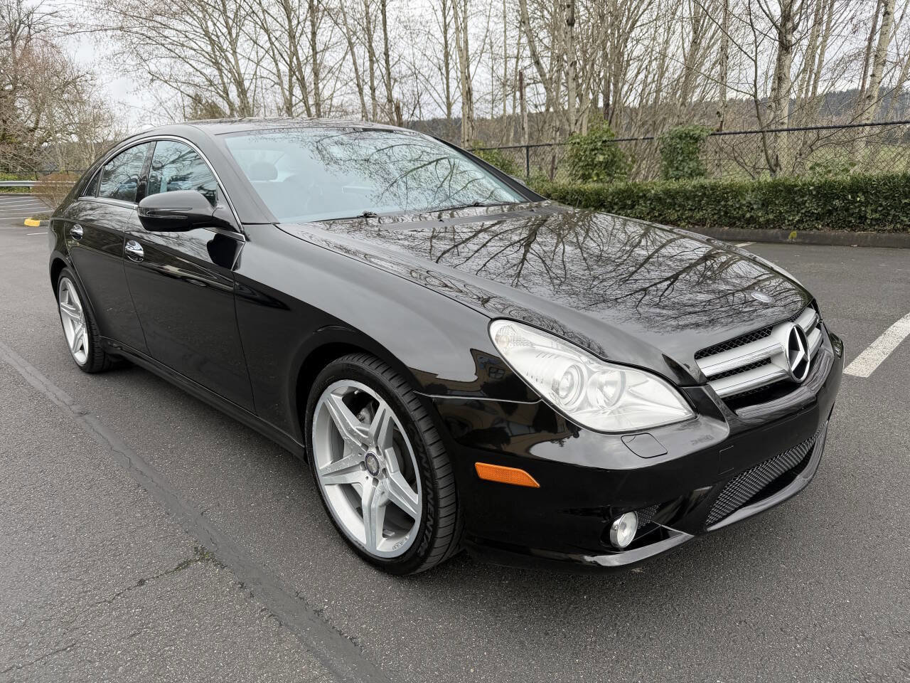 Used 2011 Mercedes-Benz CLS 550 image 3