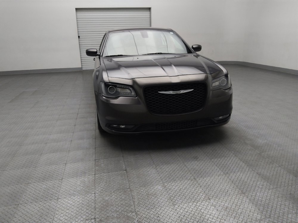 Used 2015 Chrysler 300 S RWD image 14