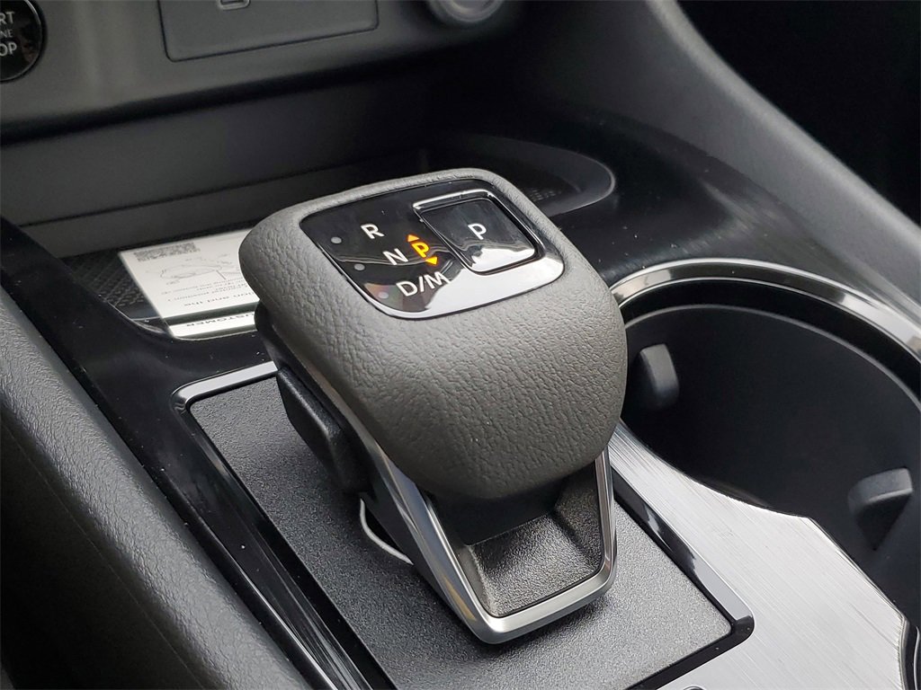 New 2026 Nissan Rogue SV image 31