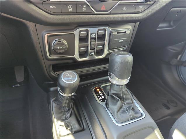 New 2026 Jeep Gladiator Sport AWD/4WD image 12