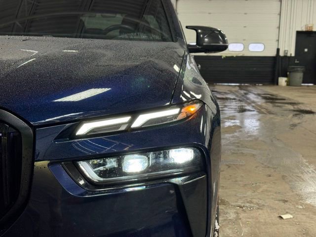 Certified 2024 BMW X7 M60i w/ Executive Package image 3