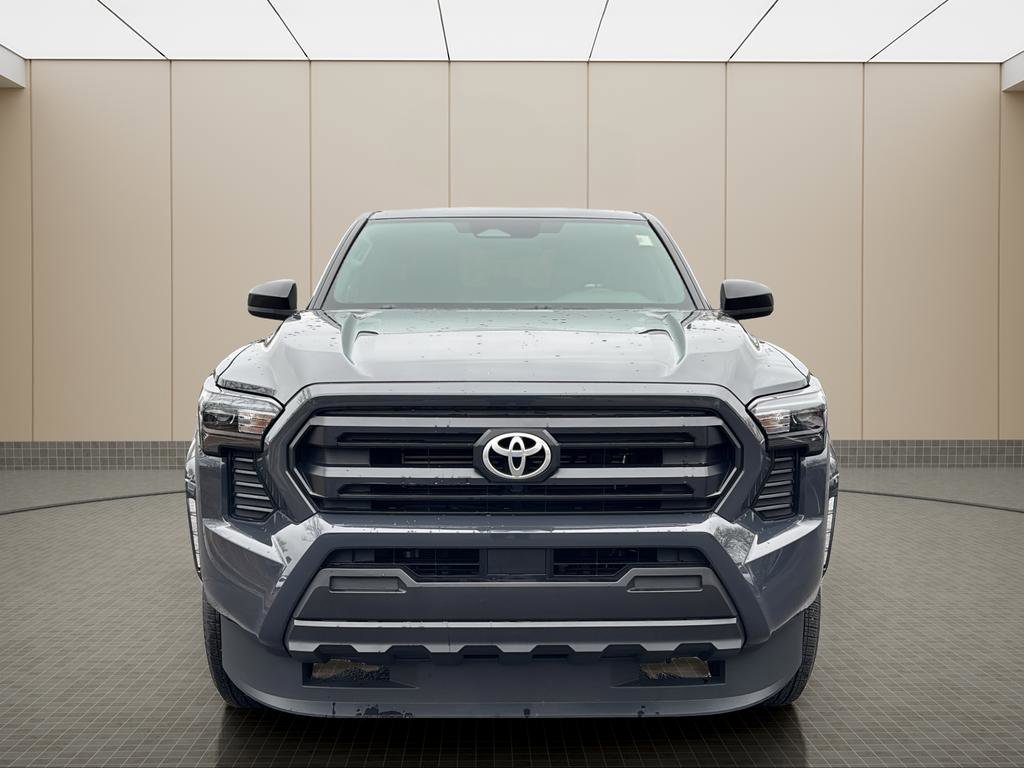 Used 2024 Toyota Tacoma SR image 8