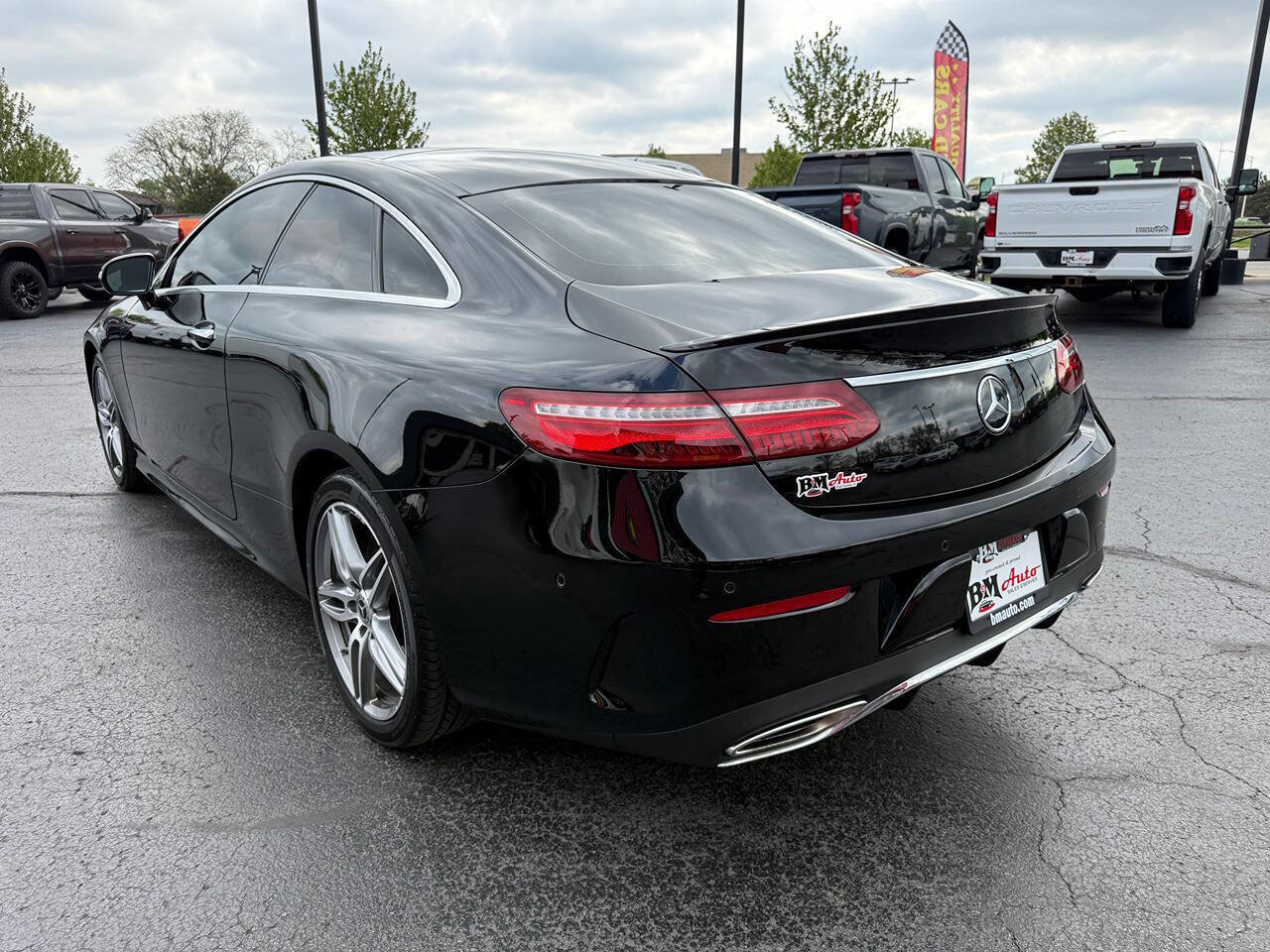 Used 2018 Mercedes-Benz E 400 4MATIC Coupe image 5