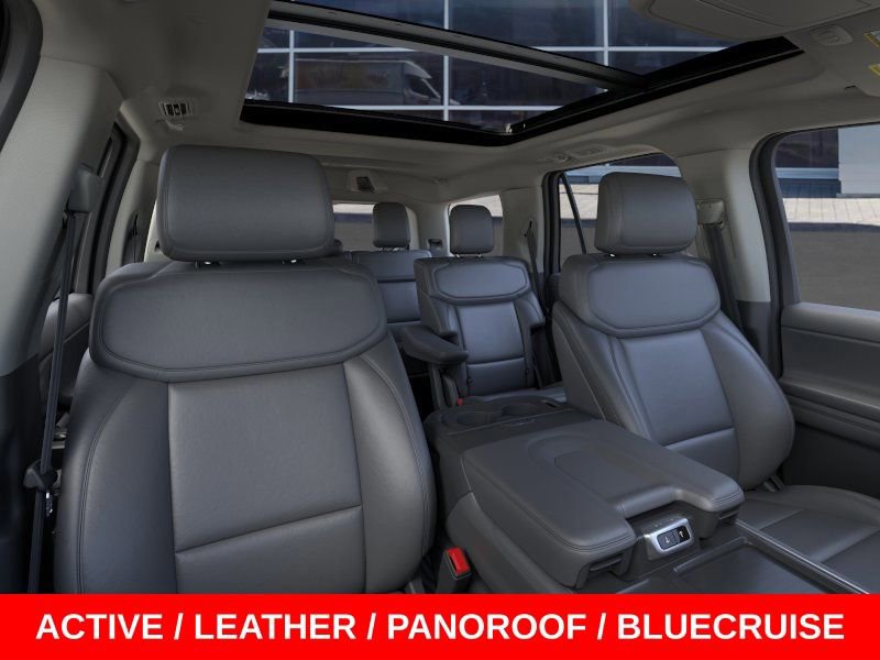 New 2026 Ford Expedition Active image 10