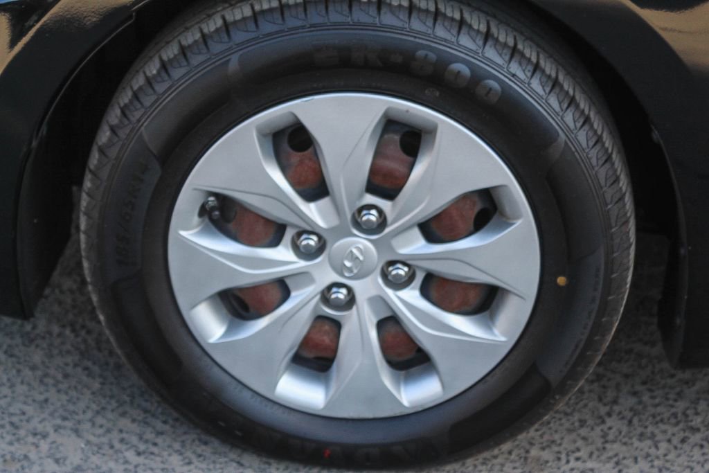 Used 2016 Hyundai Accent SE image 10