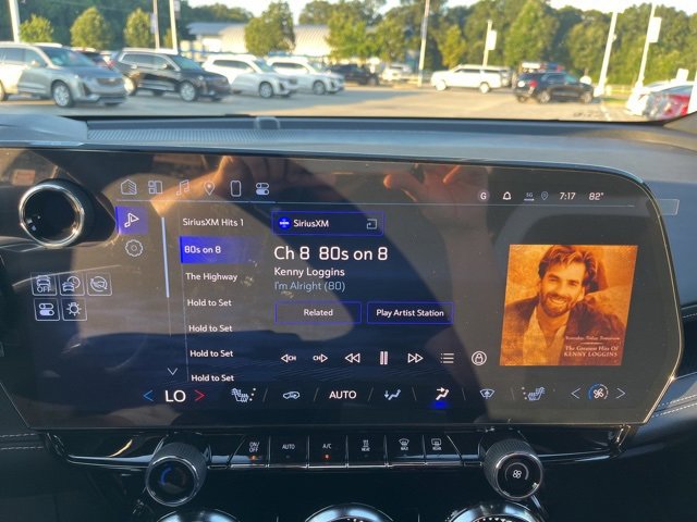 New 2025 Chevrolet Blazer EV LT image 32