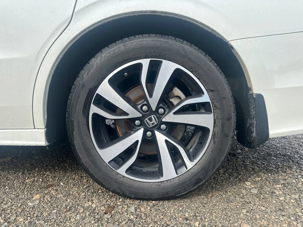 Used 2018 Honda Odyssey Elite image 8