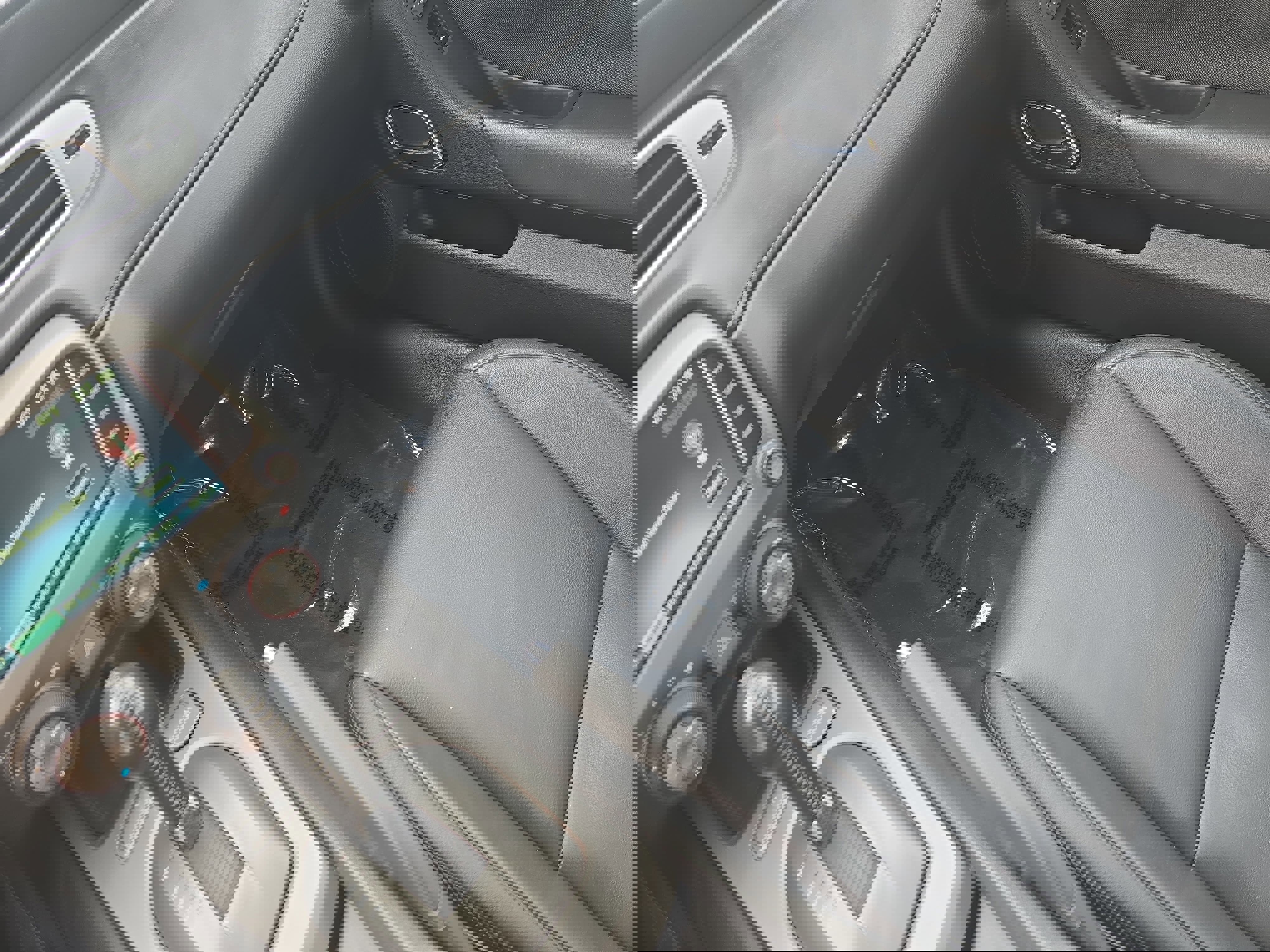 Used 2014 Chevrolet Camaro LT image 27